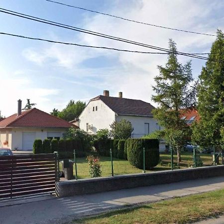 Holiday Home In Keszthely/Balaton 39648 Экстерьер фото