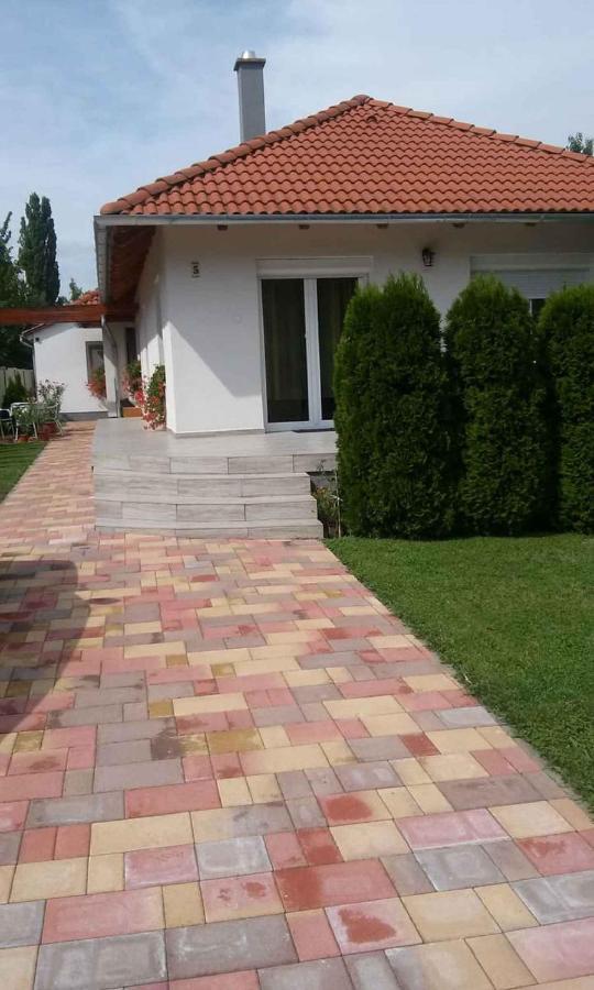 Holiday Home In Keszthely/Balaton 39648 Экстерьер фото