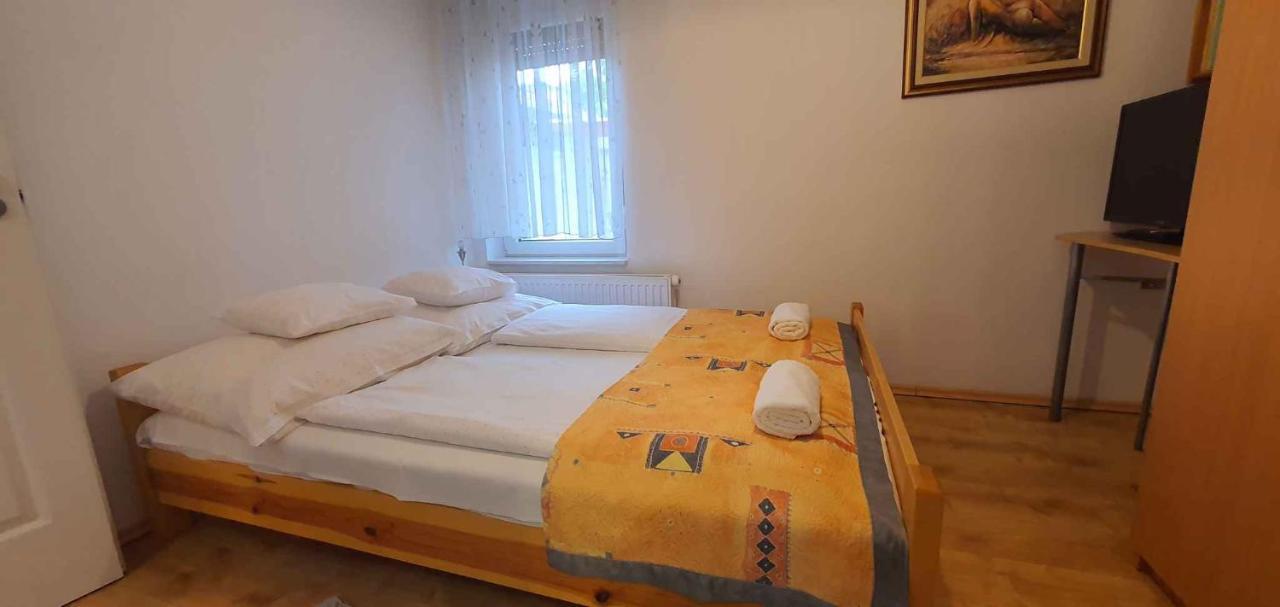 Holiday Home In Keszthely/Balaton 39648 Экстерьер фото