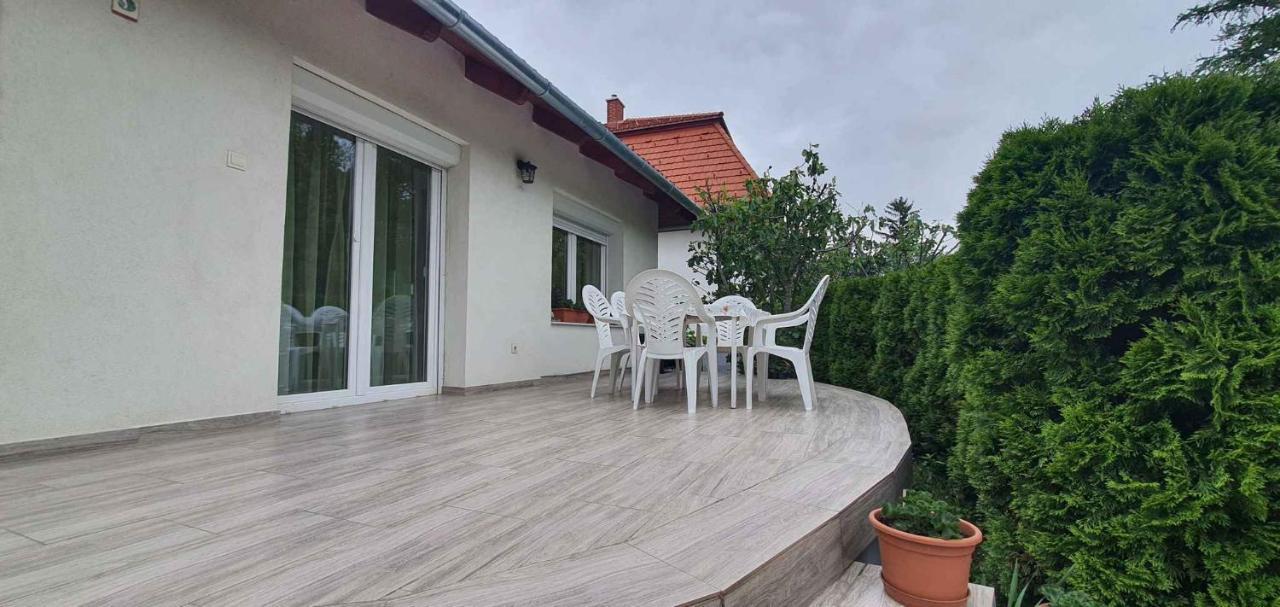 Holiday Home In Keszthely/Balaton 39648 Экстерьер фото