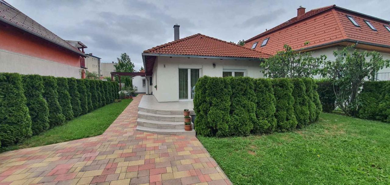Holiday Home In Keszthely/Balaton 39648 Экстерьер фото